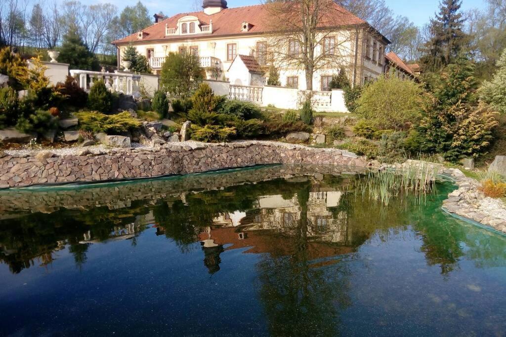 Zámeček Zdíky - Knížecí apartmán Bujanov Exterior foto